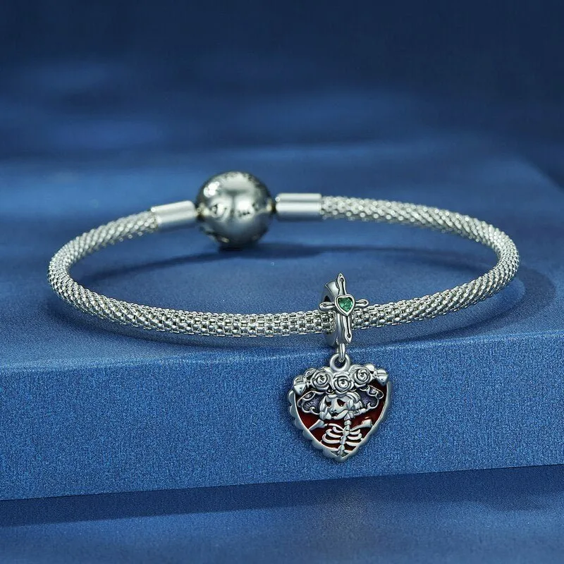 Skull And Lady Rose Arrow Charm