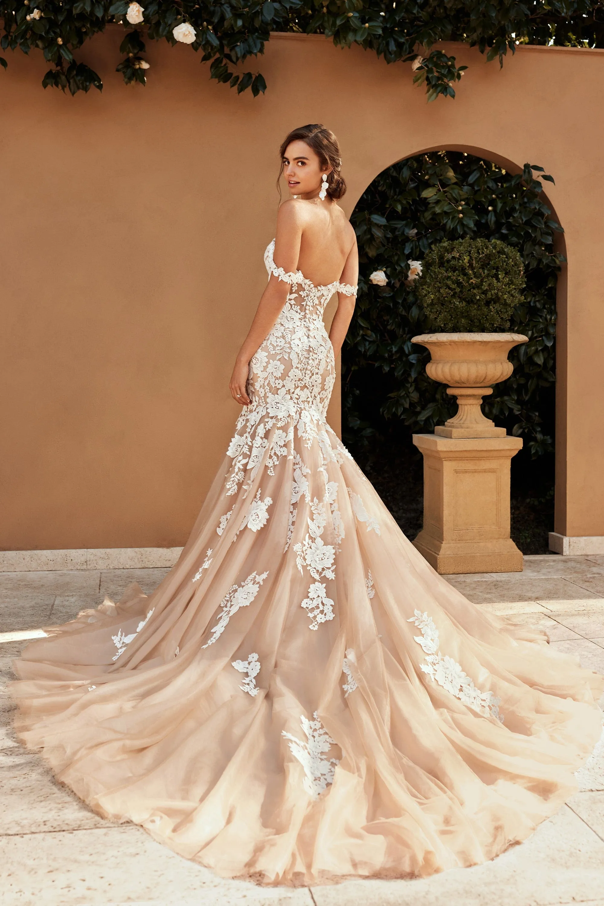 Sophia Tolli: Y3116 - Sasha