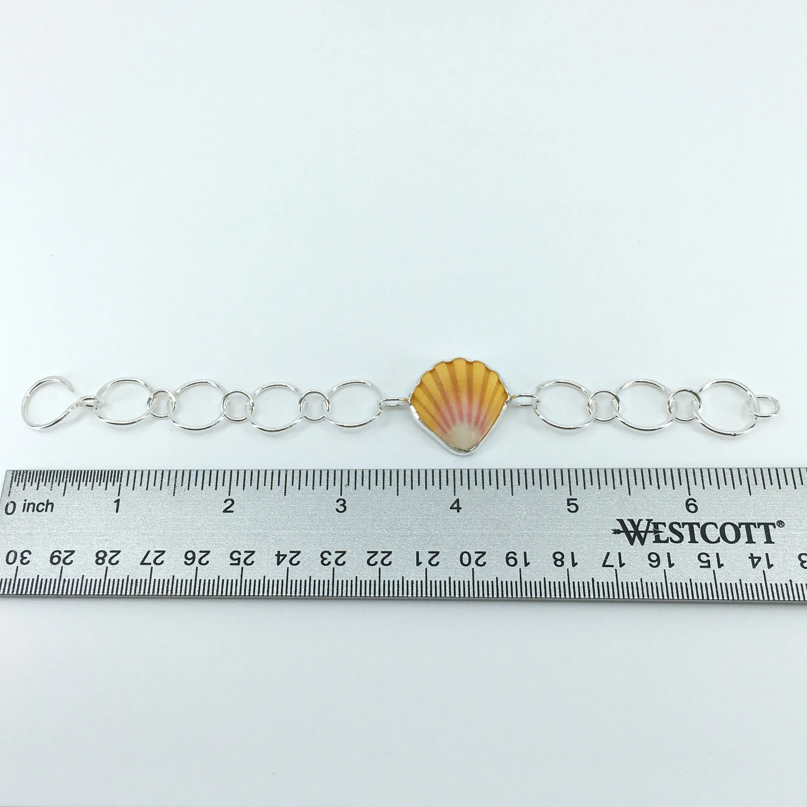 Sunrise Shell Circle Chain Bracelet
