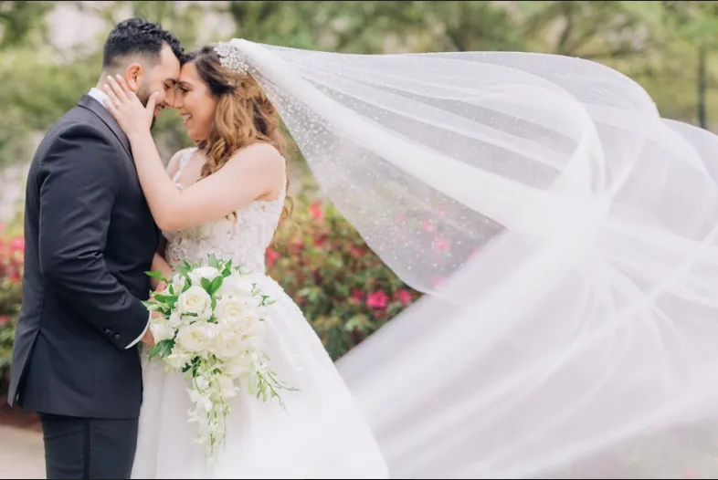 TRESOR Long Sparkle Veil