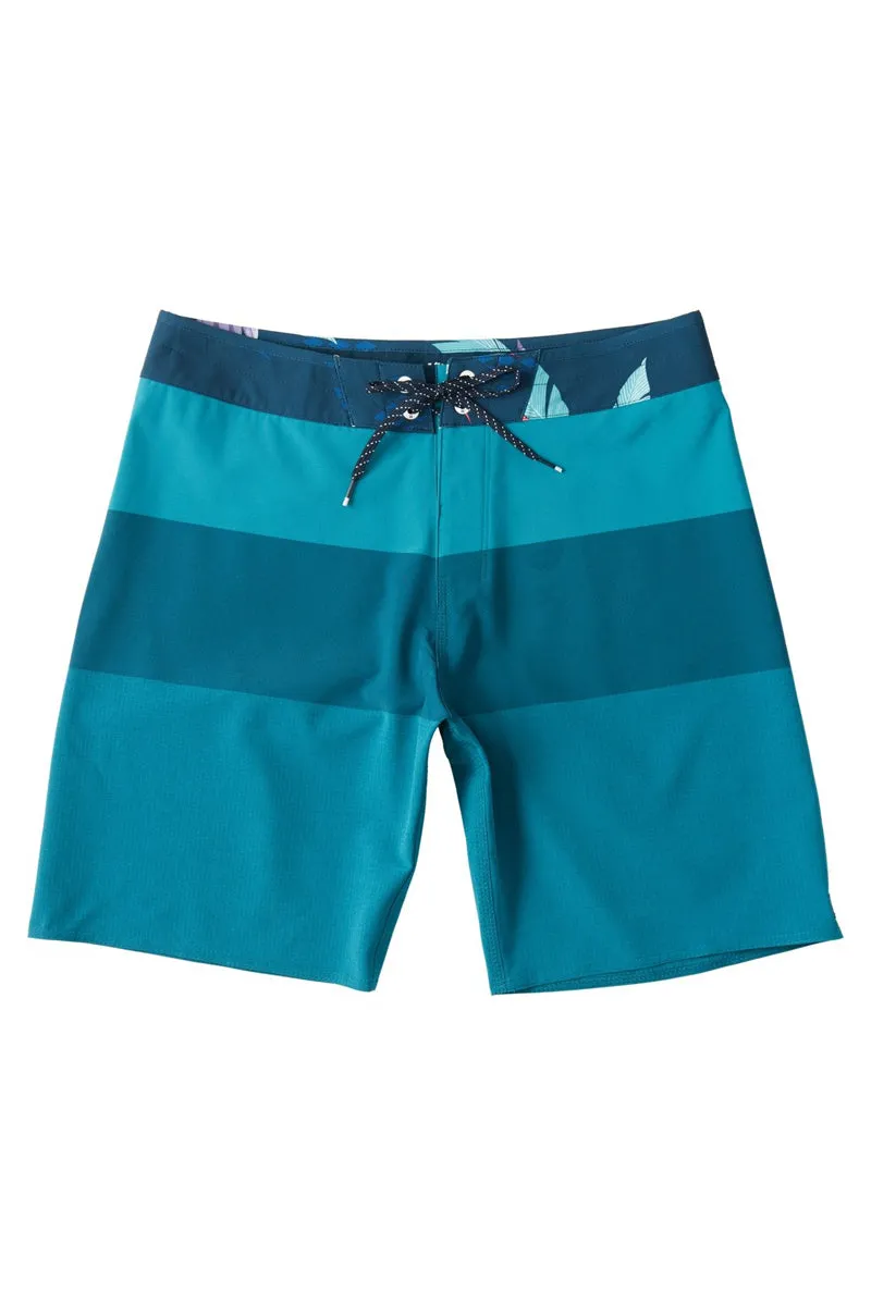 Tribong Airlite Boardies