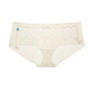 Uwila Warrior - Bridal Seamless Whisper White