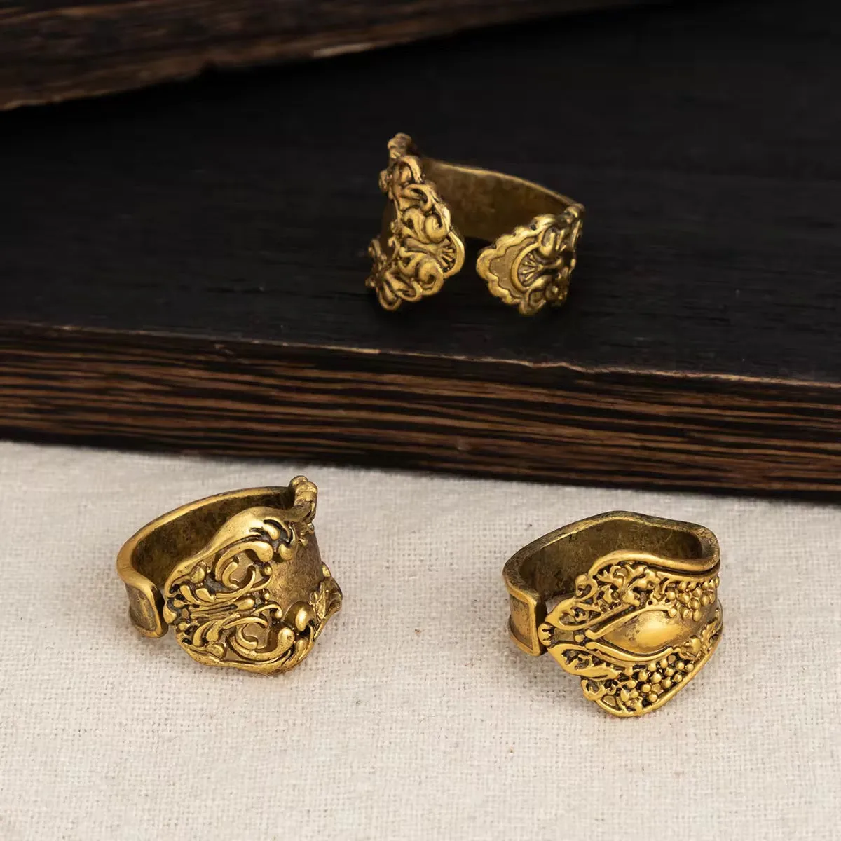 Vintage Punk Ring Set