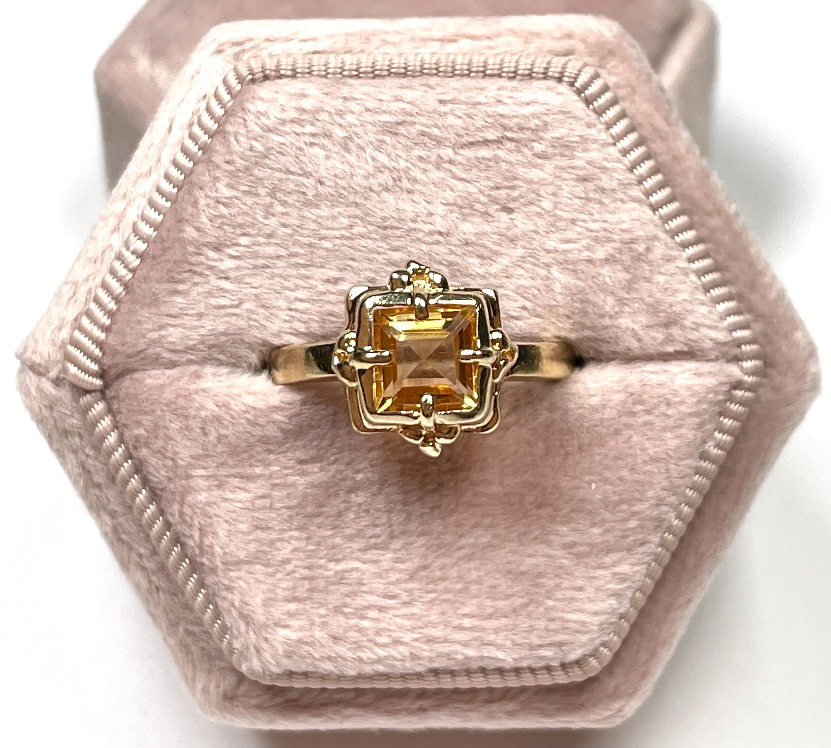 Yellow Gold Citrine Ring (Authentic Pre-Owned)
