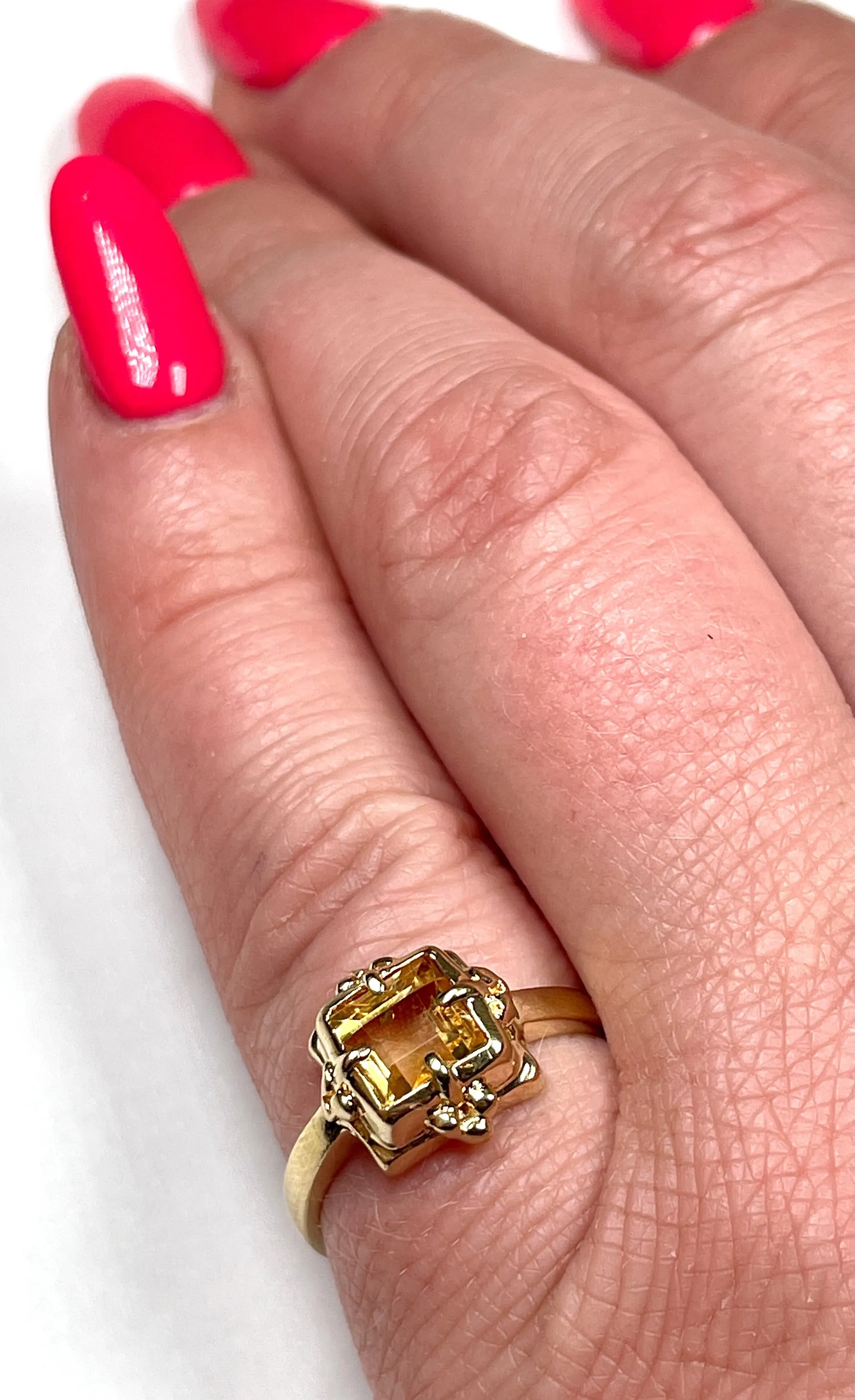 Yellow Gold Citrine Ring (Authentic Pre-Owned)